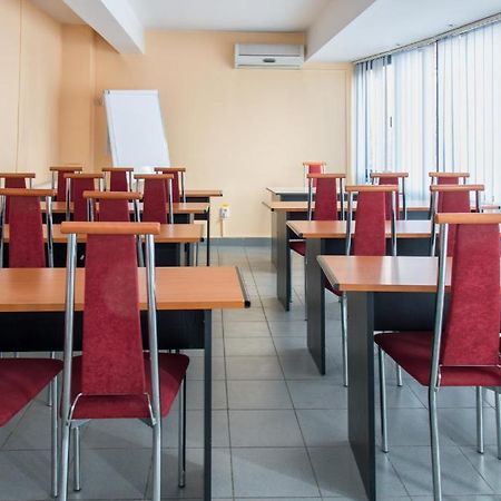 Hotel Beta Cluj-Napoca Esterno foto
