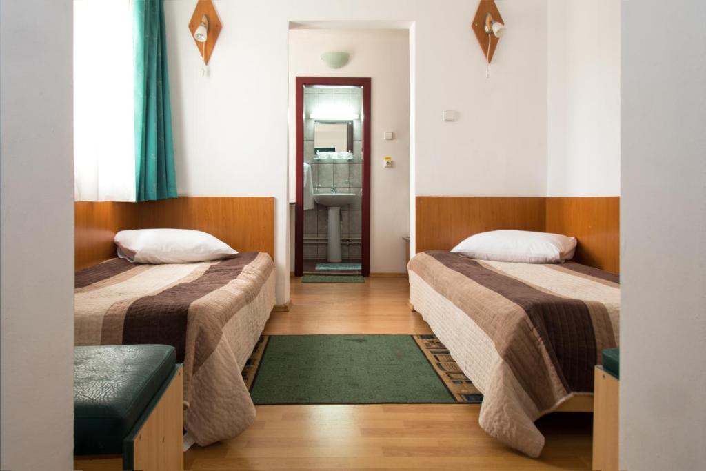Hotel Beta Cluj-Napoca Camera foto